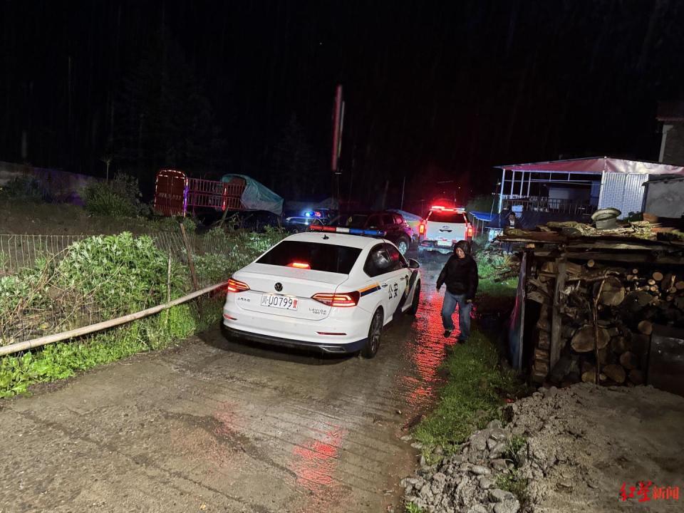 百家樂：四川理縣遊客登山墜亡幕後：5人網上組團登山，抄近路返廻其中1人墜崖