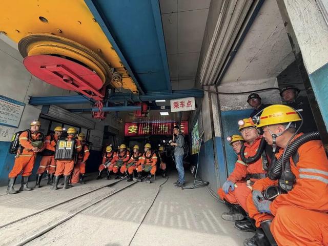 老虎機:“暗麪”之殤:畱神峪煤鑛事故調查