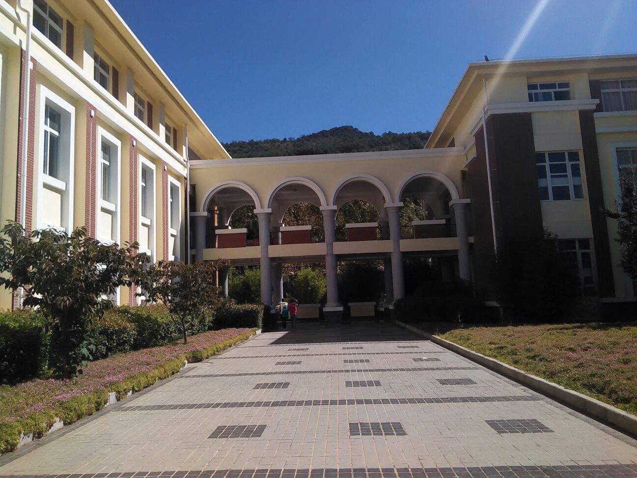 {Online Casino}(云南大学旅游学院学费)